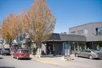 Oak Bay Location