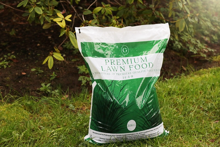 GARDENWORKS Premium Lawn Food 14-4-8