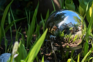 Gazing Globes - image 2